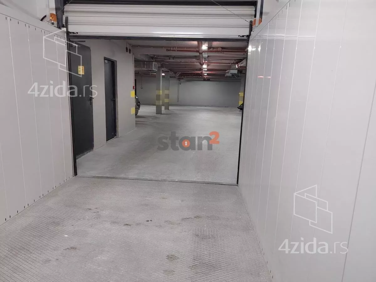 Garaža/Parking | 4zida