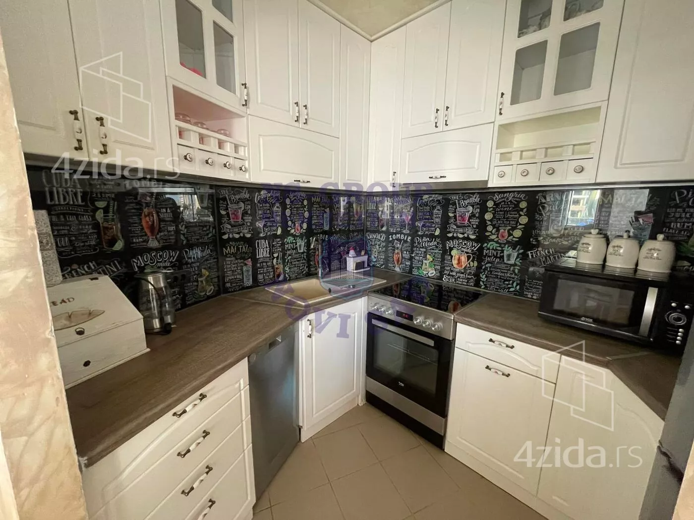 Četvorosoban stan | 4zida