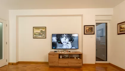 Cara Lazara 39 | 4zida.rs