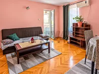 Dom Zdravlja, Medijana, Gradske lokacije, Niš | 4zida.rs