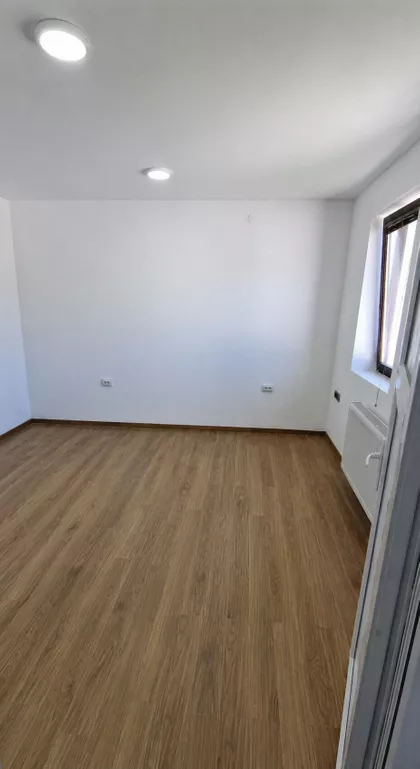 Žike Popovića 37 | 4zida.rs