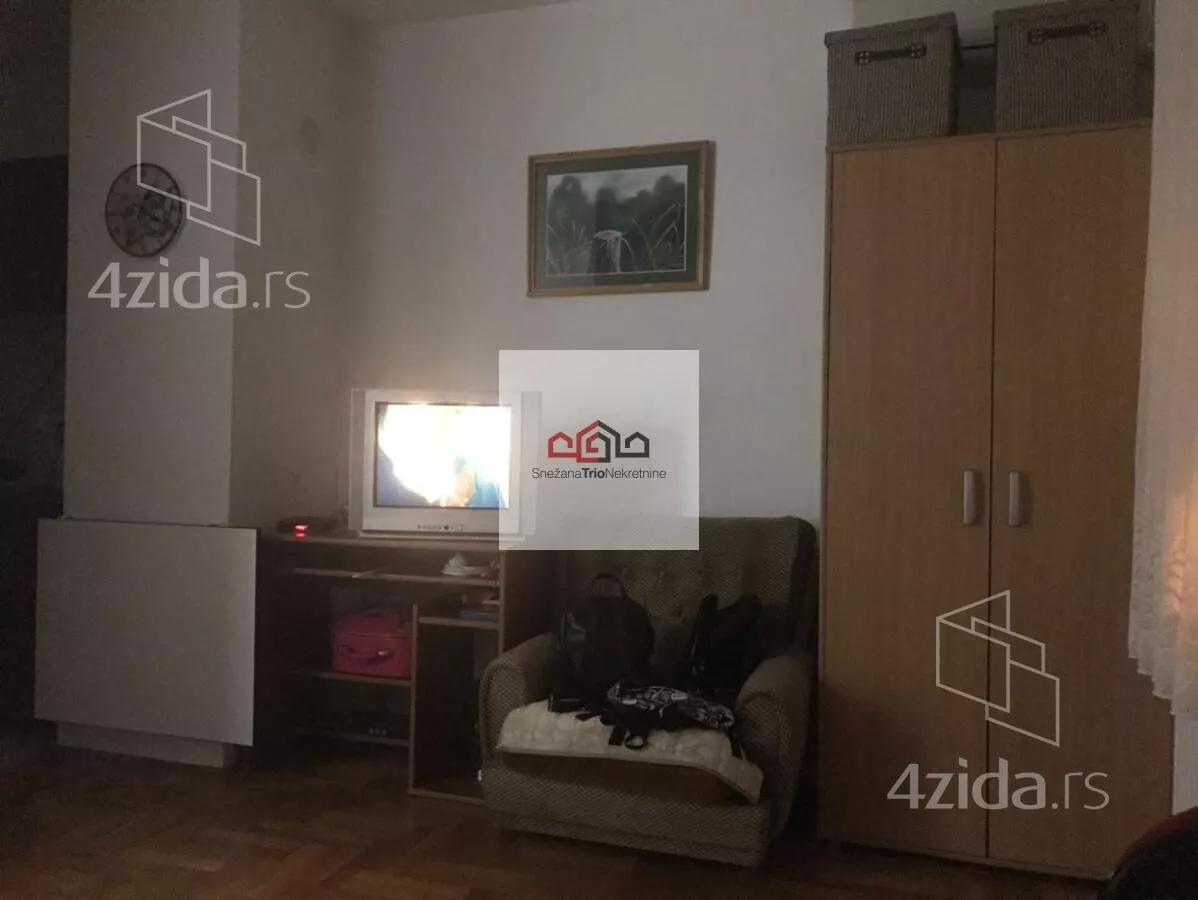 Garsonjera | 4zida