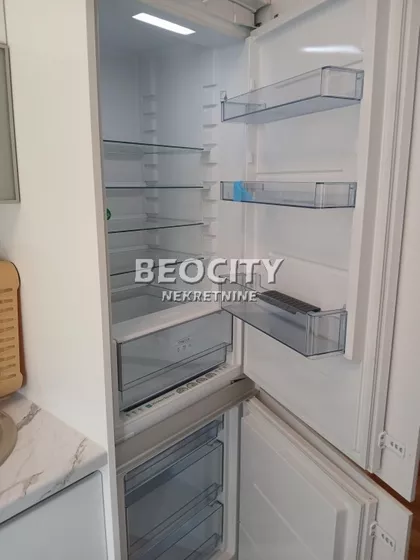 Patrijarha Pavla | 4zida.rs