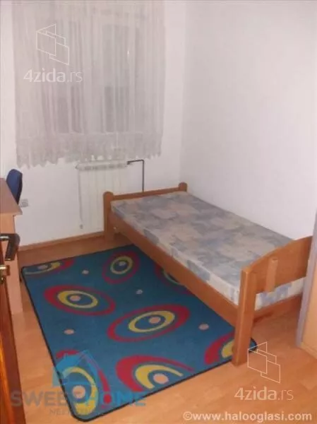 Petosoban stan | 4zida