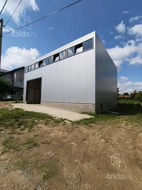 Lokal | 4zida