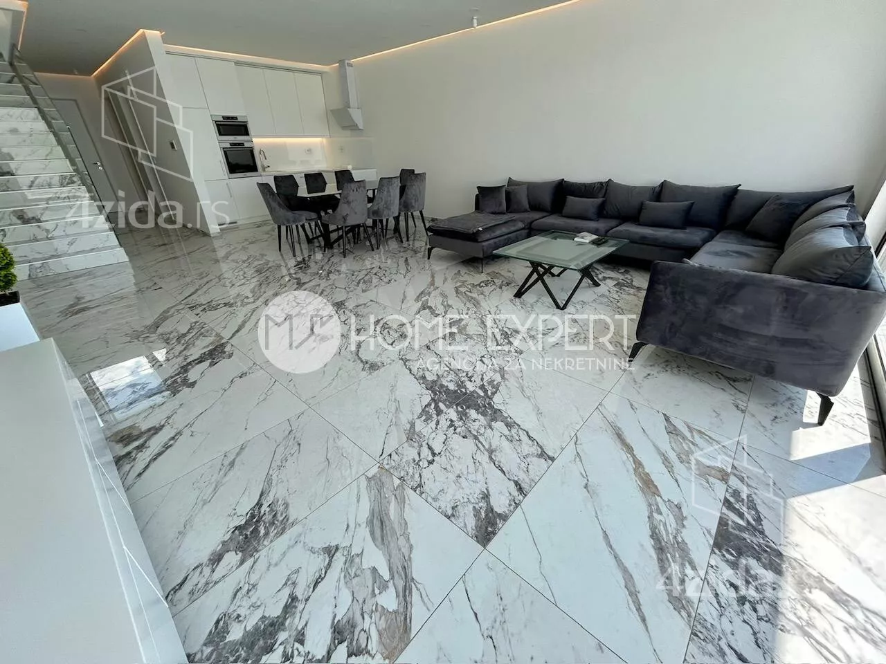Kuća | 4zida