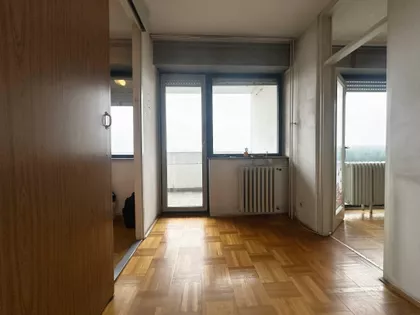 Jovana Rajića | 4zida.rs