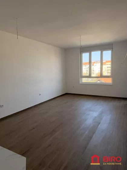 Južni Telep | 4zida.rs