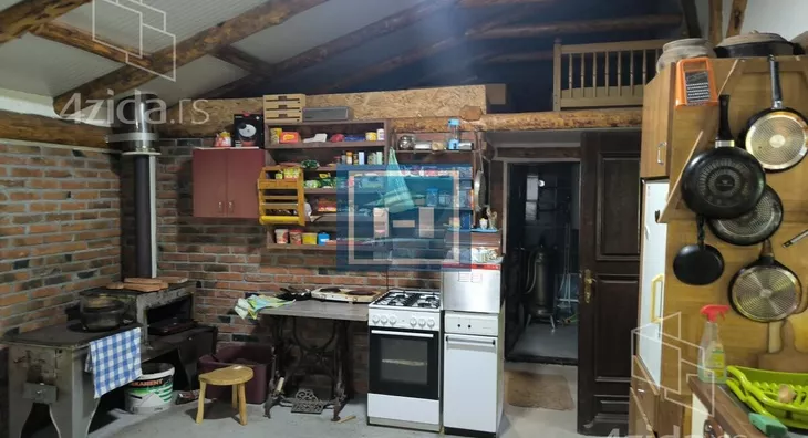 Ugostiteljski objekat | 4zida