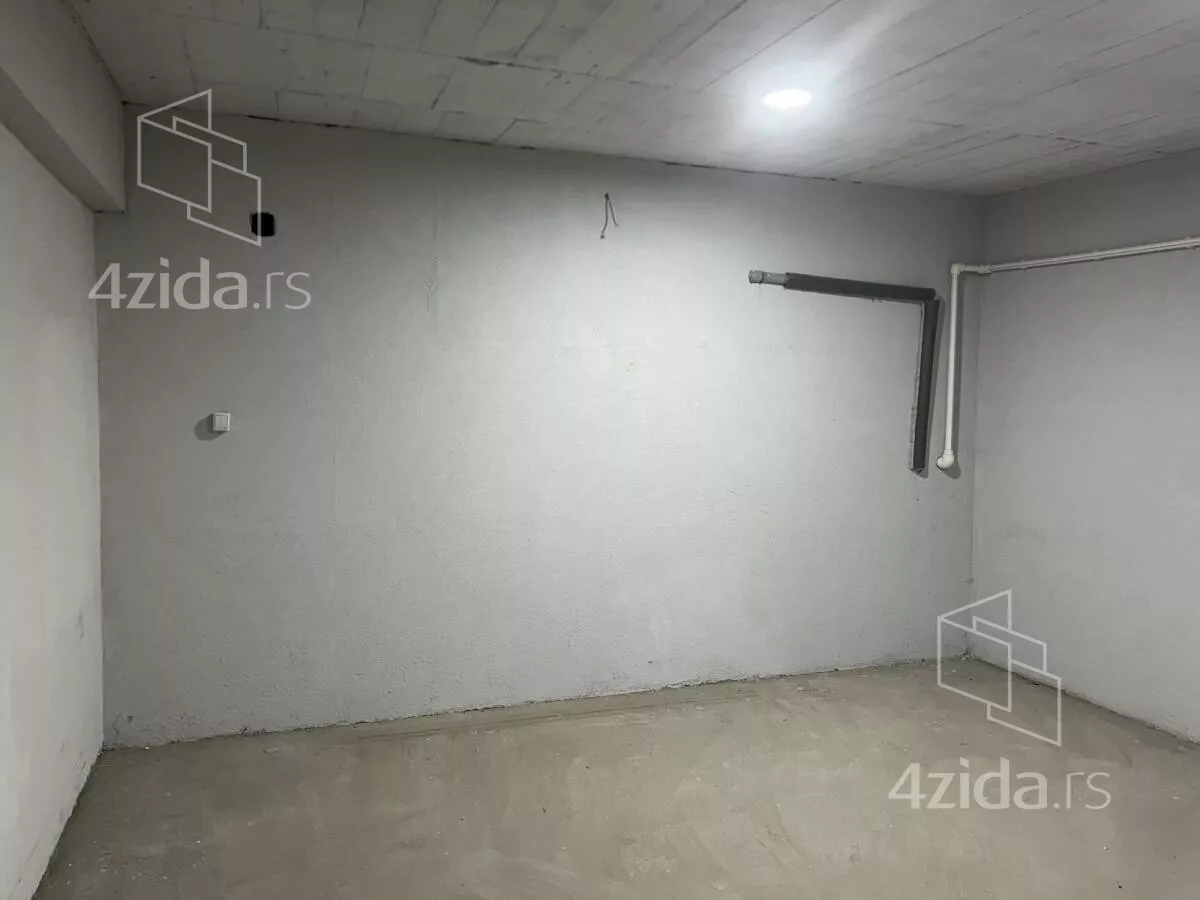 Garaža/Parking | 4zida