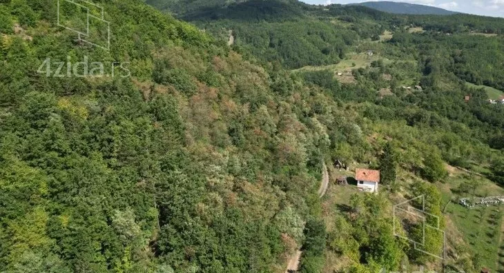 Plac | 4zida