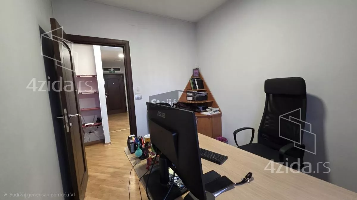 Petosoban stan | 4zida