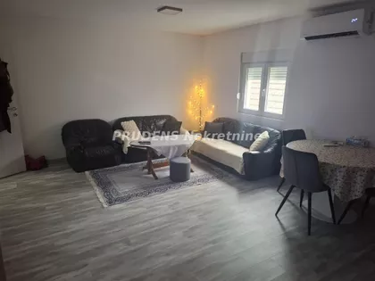 Miloša Zekića 1a | 4zida.rs