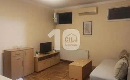 Petra Lubarde | 4zida.rs