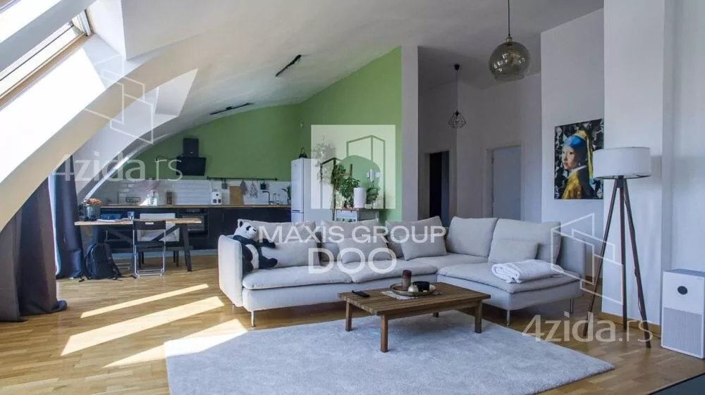 Petosoban stan | 4zida