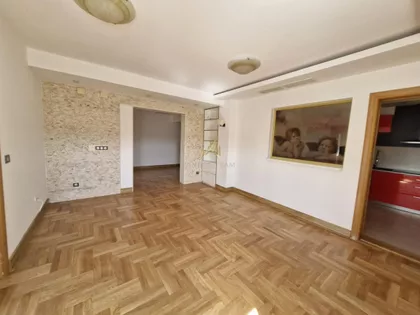 Vašarište | 4zida.rs