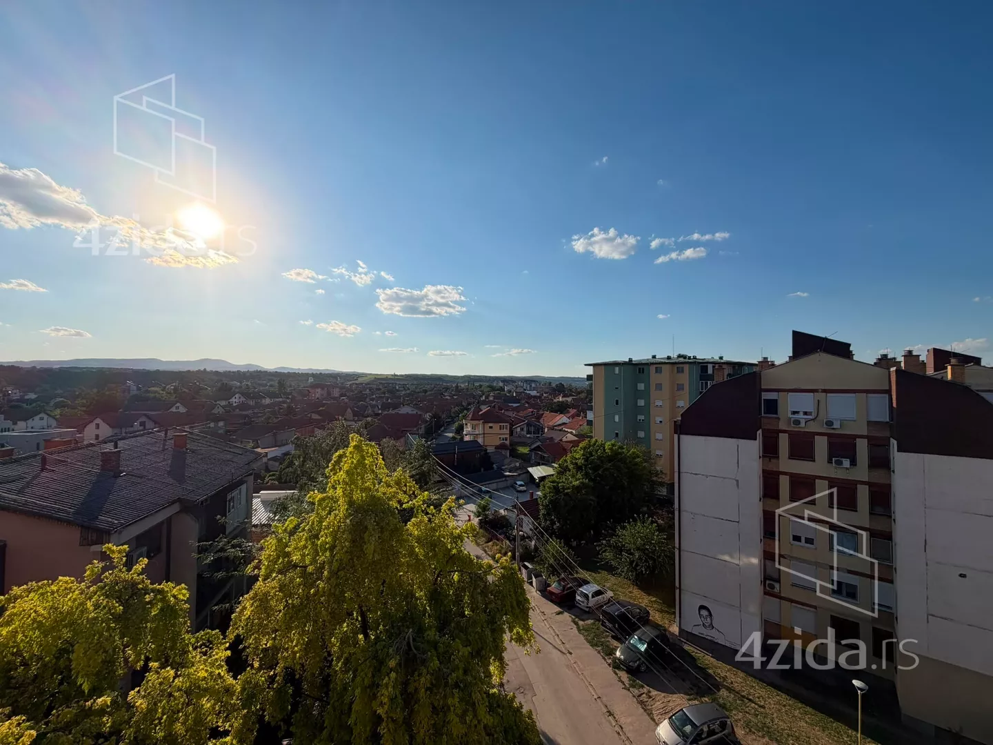 Troiposoban stan | 4zida