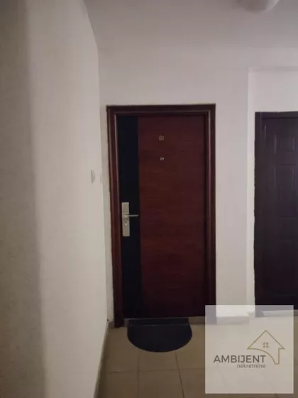 Prvomajska | 4zida.rs