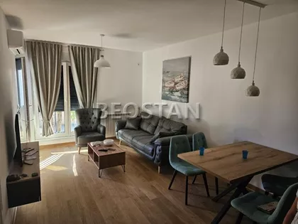 Ugrinovacka | 4zida.rs