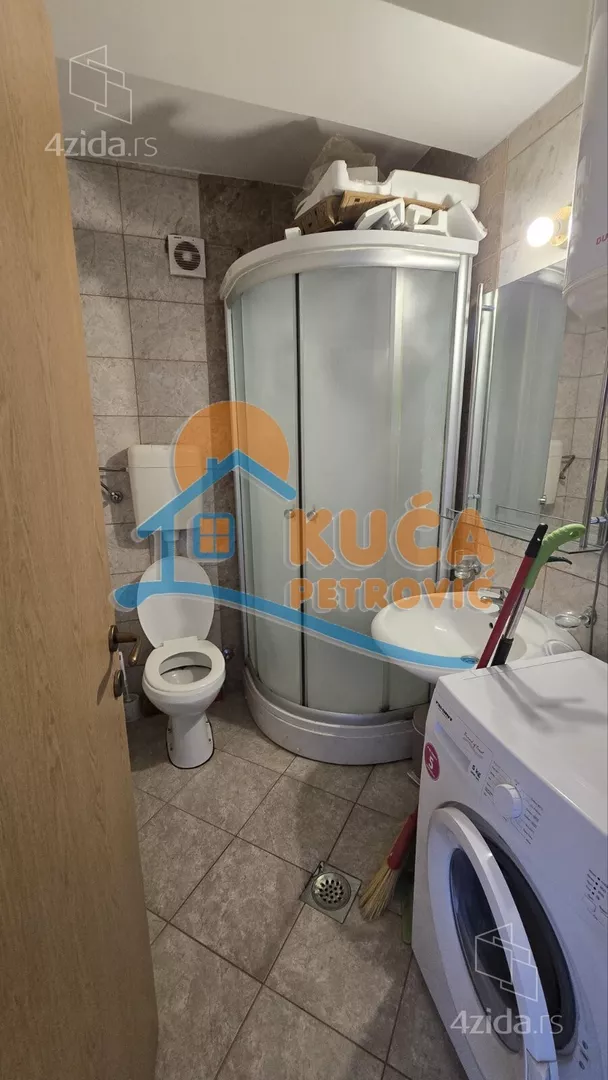 Garsonjera | 4zida