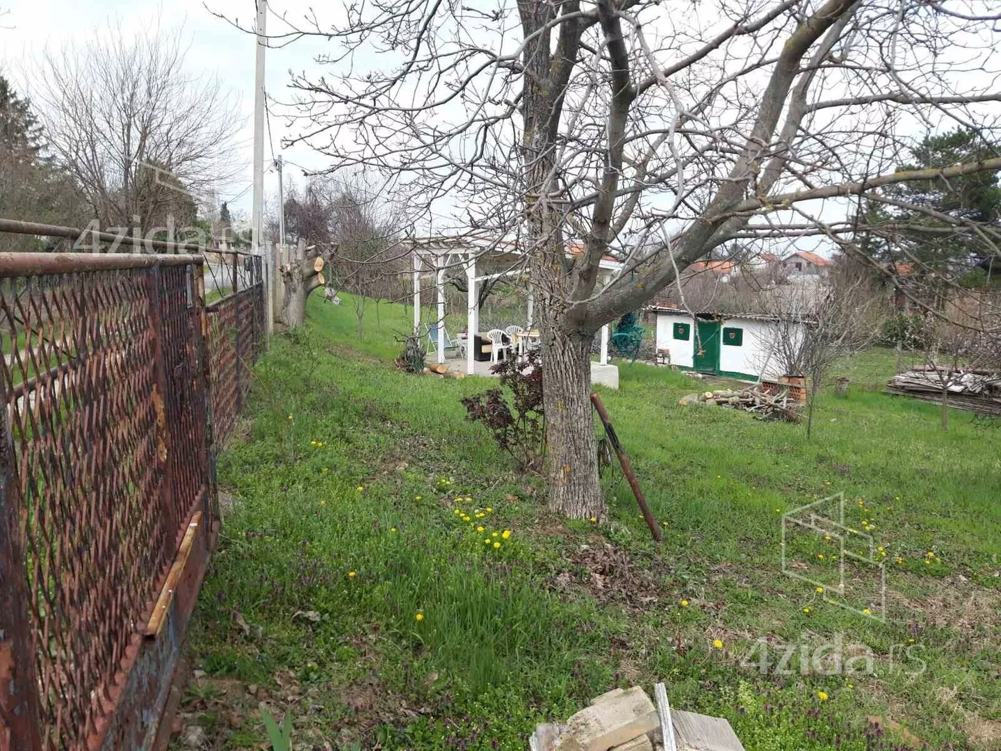 Građevinsko zemljište | 4zida