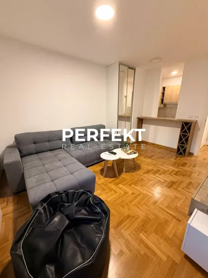 Bulevar Arsenija Čarnojevića | 4zida.rs