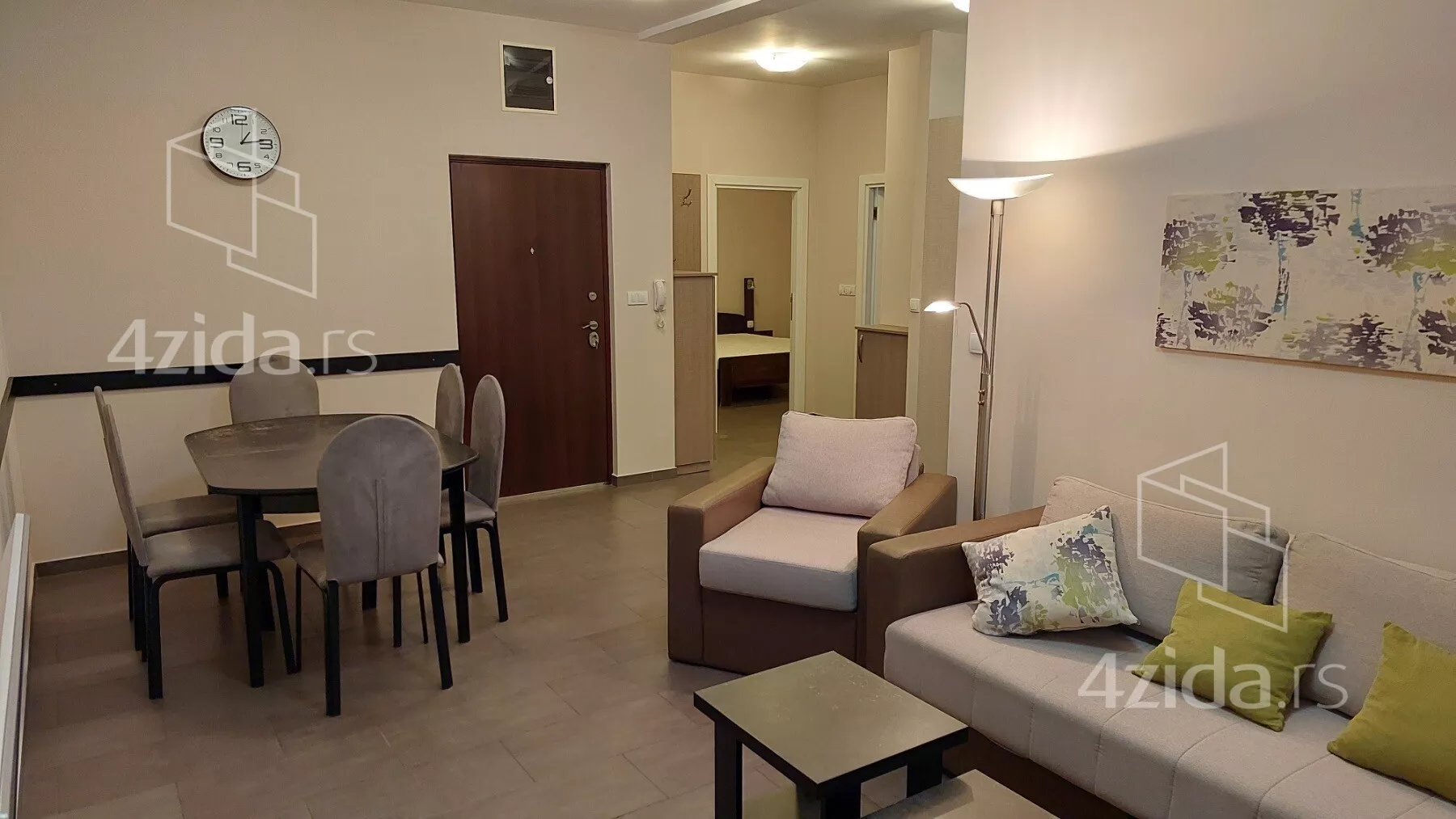 Dvoiposoban stan | 4zida