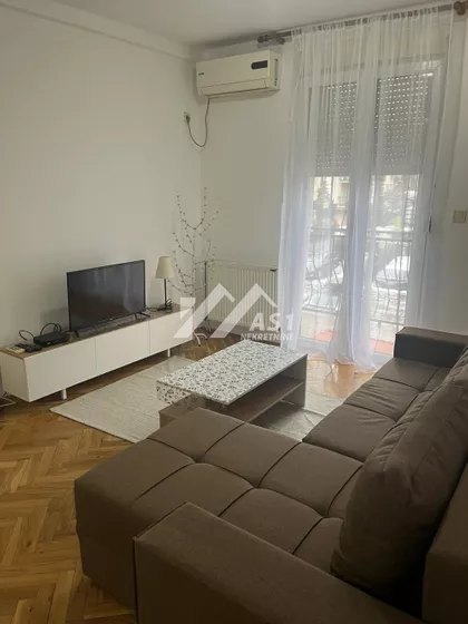 Hadži Ruvimova | 4zida.rs