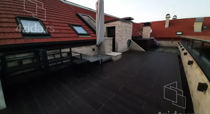 Troiposoban stan | 4zida