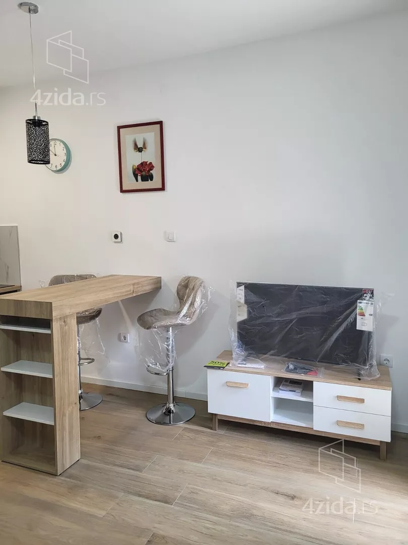 Garsonjera | 4zida