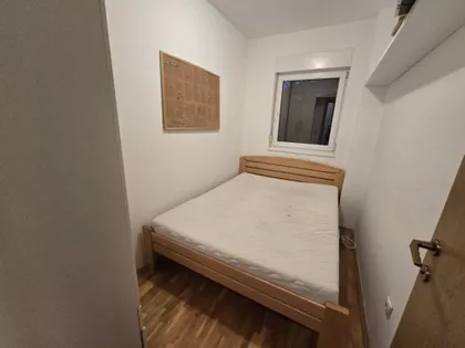 Ugrinovački put 14. deo | 4zida.rs