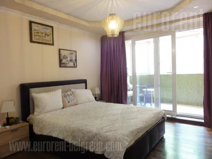 DONJI DORĆOL | 4zida.rs