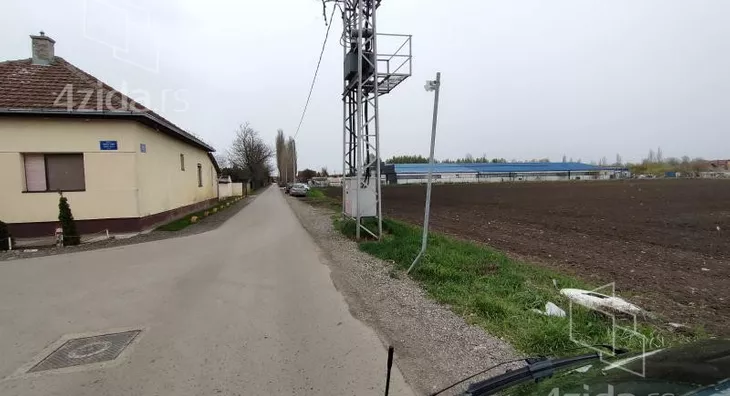 Plac | 4zida