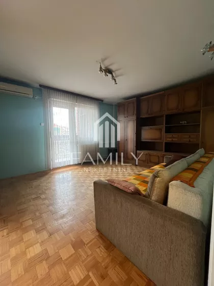 Bulevar Oslobođenja | 4zida.rs