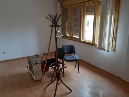 Obrenovićeva 82 | 4zida.rs