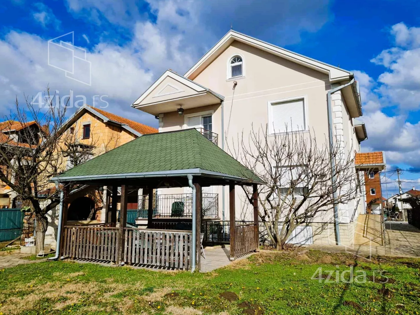 3-etažna kuća | 4zida