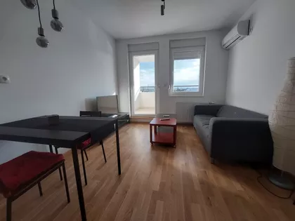 Gundulićeva | 4zida.rs