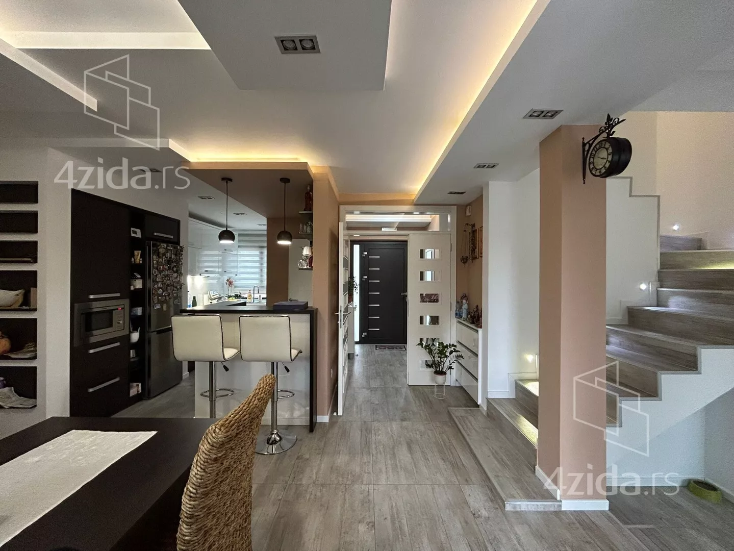 2-etažna kuća | 4zida