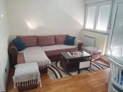 Vojvode Vlahovića 66A | 4zida.rs