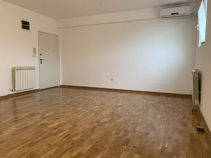 Braće Ribnikar | 4zida.rs