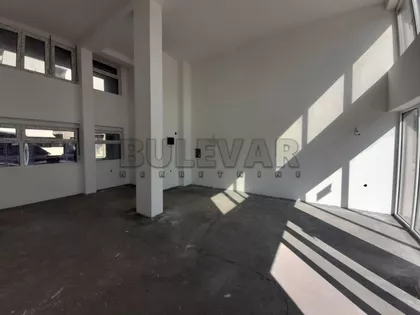 Cetinjska | 4zida.rs