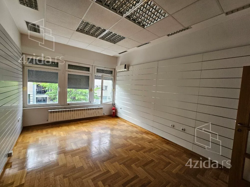 Kancelarija | 4zida