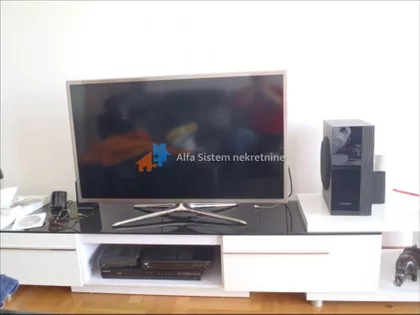 Crveni Krst Vračar | 4zida.rs