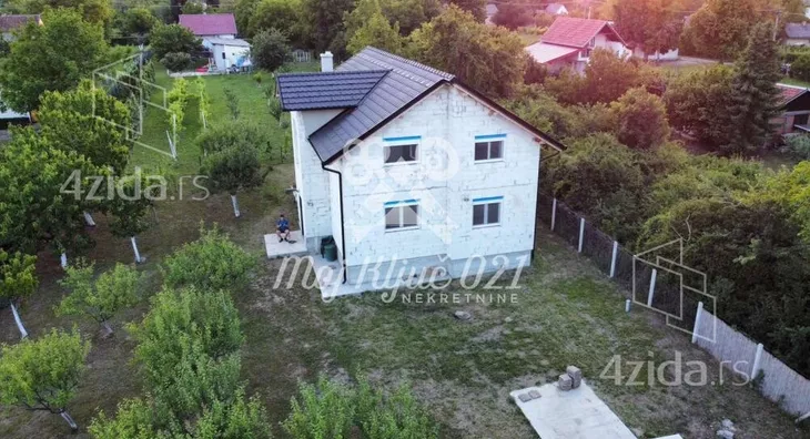 3-etažna kuća | 4zida