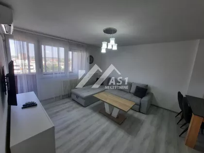 Bulevar Cara Lazara | 4zida.rs