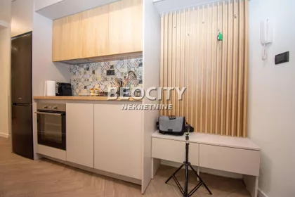 Gospodar Jovanova | 4zida.rs