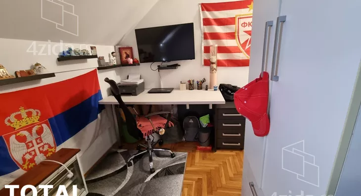 Troiposoban stan | 4zida