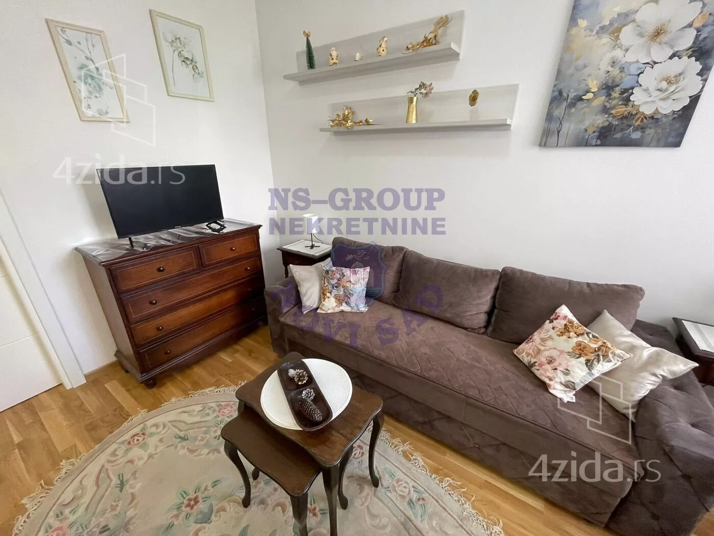 Jednoiposoban stan | 4zida