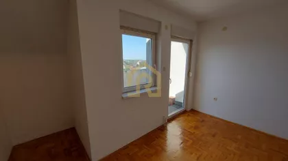 Prvomajska | 4zida.rs
