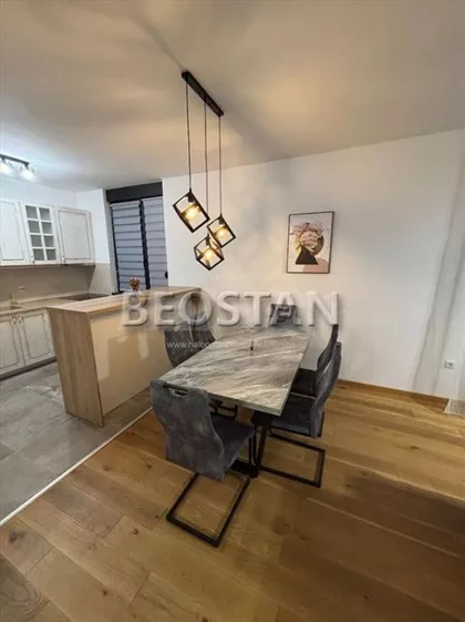 Pregrevica | 4zida.rs